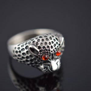 Leopard With Red Eyes Stainless Steel Silver Color Ring
